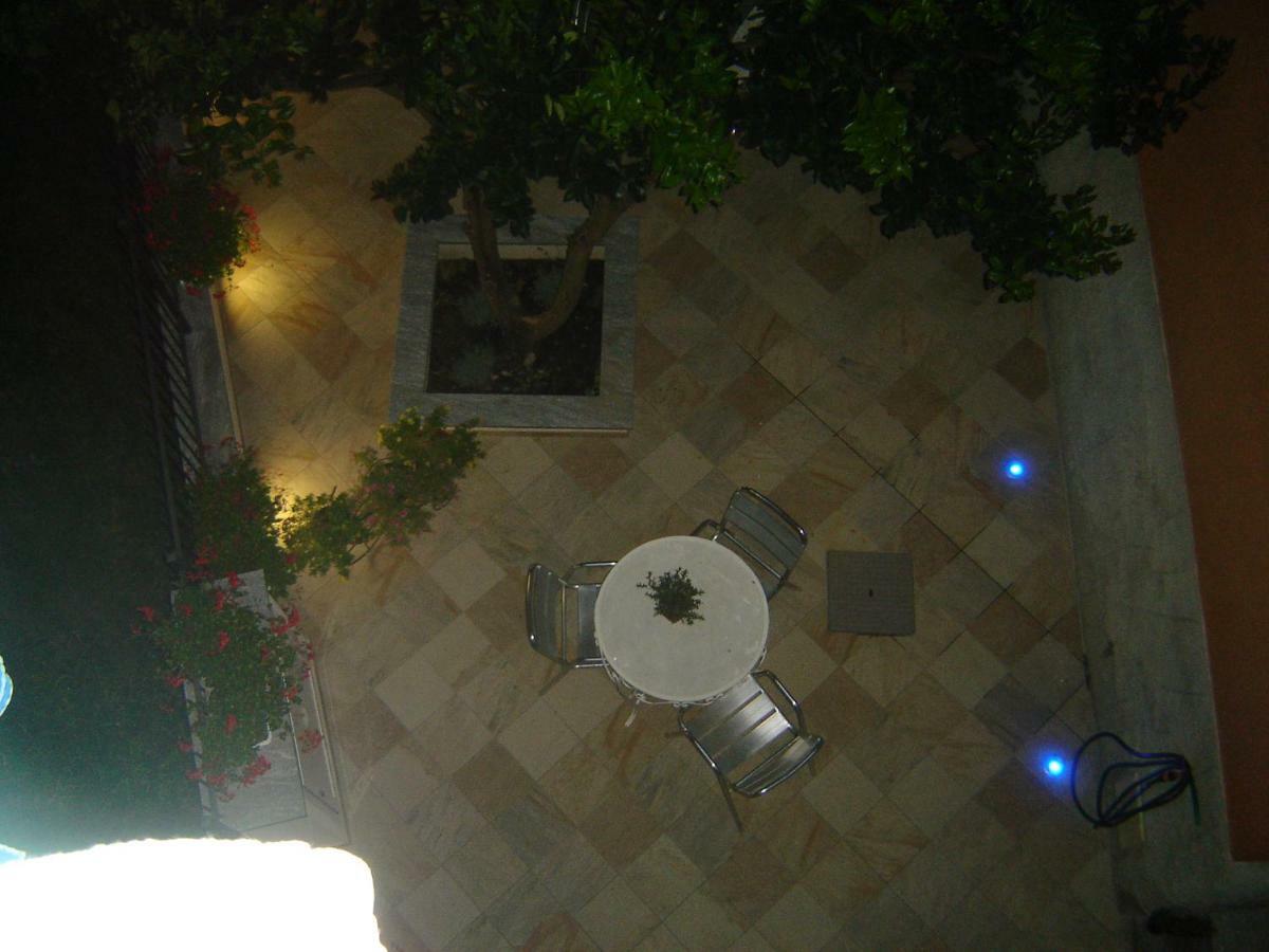 La Dolce Vita B&B Noli Luaran gambar